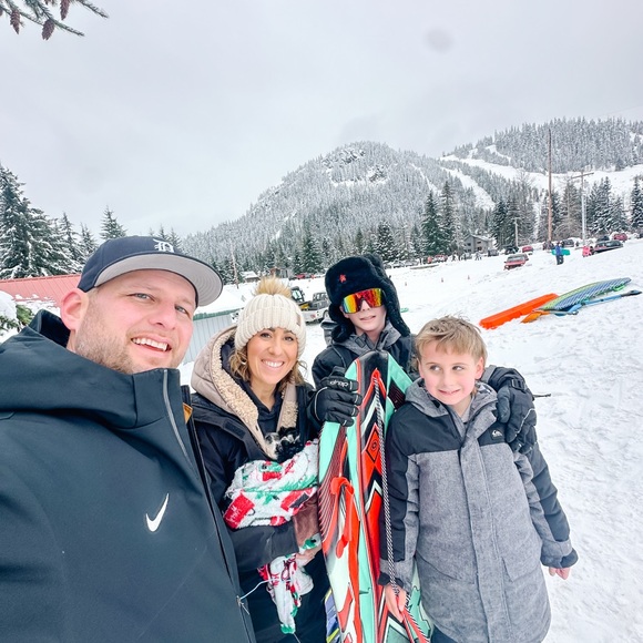 Meet your Posher, Susie - Picture 5 of 5